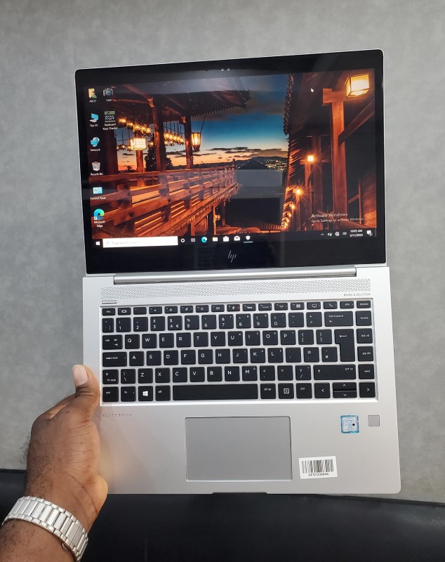 HP EliteBook 1040 G4 | Intel Core i5 7th Gen | 8GB RAM | 256GB SSD | Touchscreen | Fingerprint & Face ID | Backlit Keyboard
